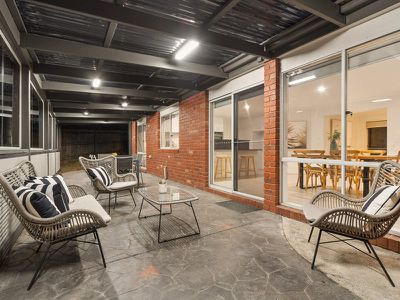 21 Dunn Crescent, Langwarrin