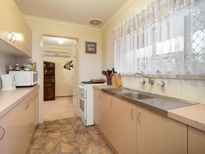 110 HUON HILL ROAD, Wodonga