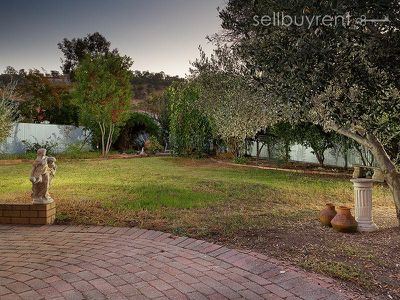 19 COOK PLACE, Wodonga