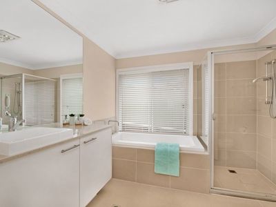 6 Rose Gum Avenue, Ulladulla