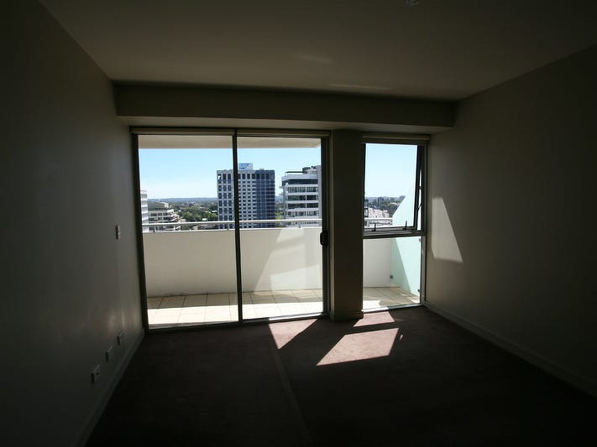 1806 / 77-81 Berry Street, North Sydney