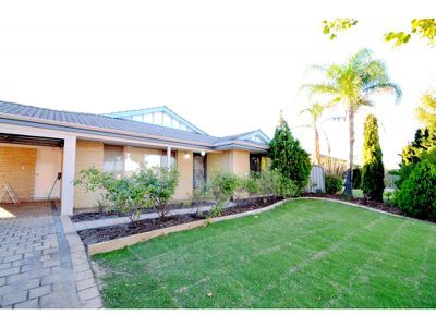 84 Towncentre Drive, Thornlie