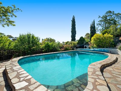 2 Regano Road, Flagstaff Hill