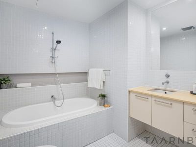 503 / 15 Vaughan Place, Adelaide