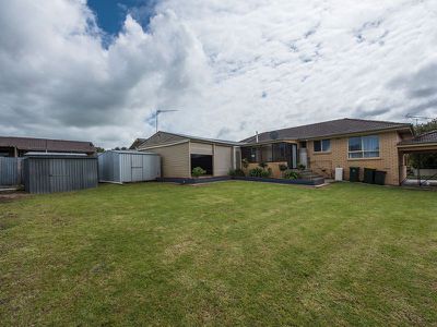 16 Hutchesson Street, Millicent