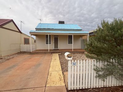 52 George Street, Kalgoorlie