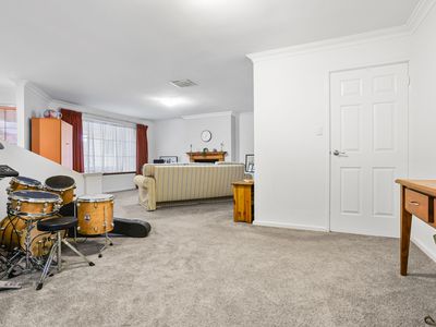 5 Mauldon Mews, Winthrop