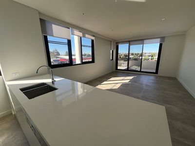 2 / 4 Fordham Way, Oran Park