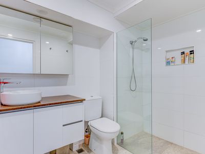 14G / 33 Thornton Street, Surfers Paradise