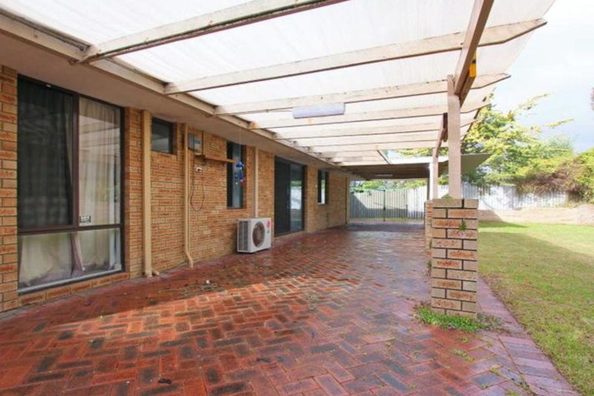 75 Lysander Drive, Heathridge