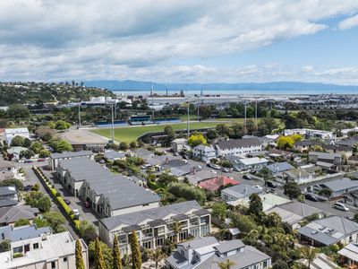 5 Di Pierri Way, The Wood