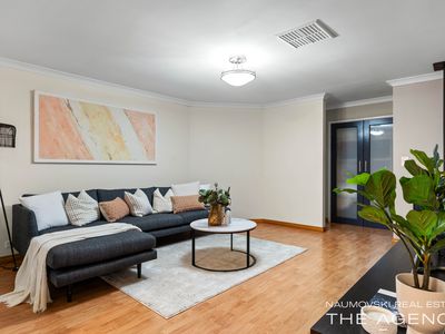 10 Katrine Crescent, Joondalup