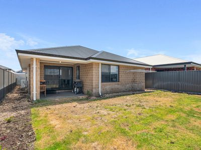 13 Starapple Chase, Upper Swan