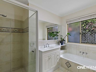 11 Cleo Court, Torquay