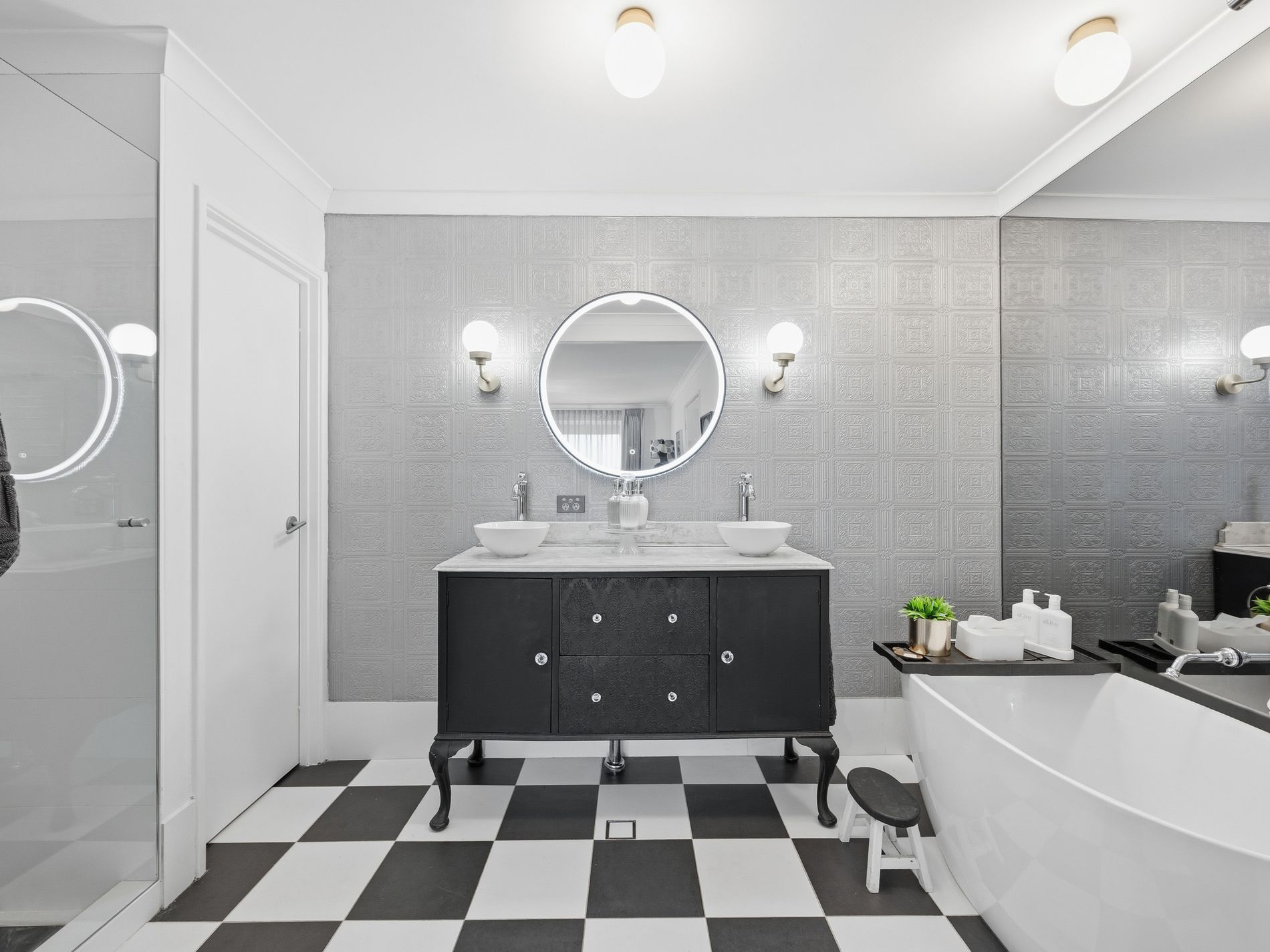 49 Jackson Avenue, Winthrop
