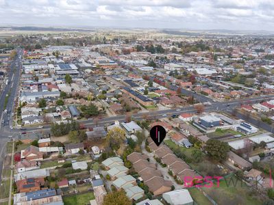 2 / 93A Stewart Street, Bathurst