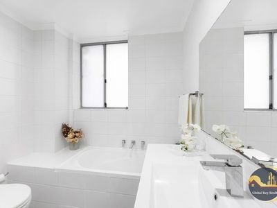 B404 / 572-578 Princes Highway, Rockdale