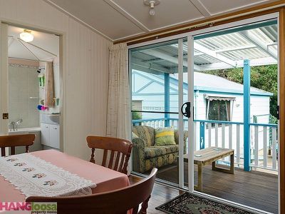 33 Poinciana Avenue, Tewantin