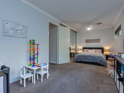 16 Bass Chase, Yanchep