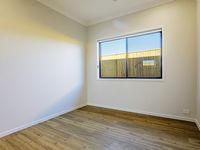 25 Prahan Crescent, Parkinson