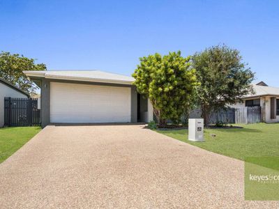 8 Birdwing Court, Douglas