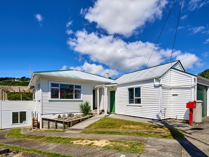 10 Carleton Terrace, Tawa