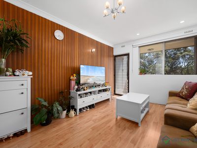 10 / 50 Seventh Avenue, Campsie