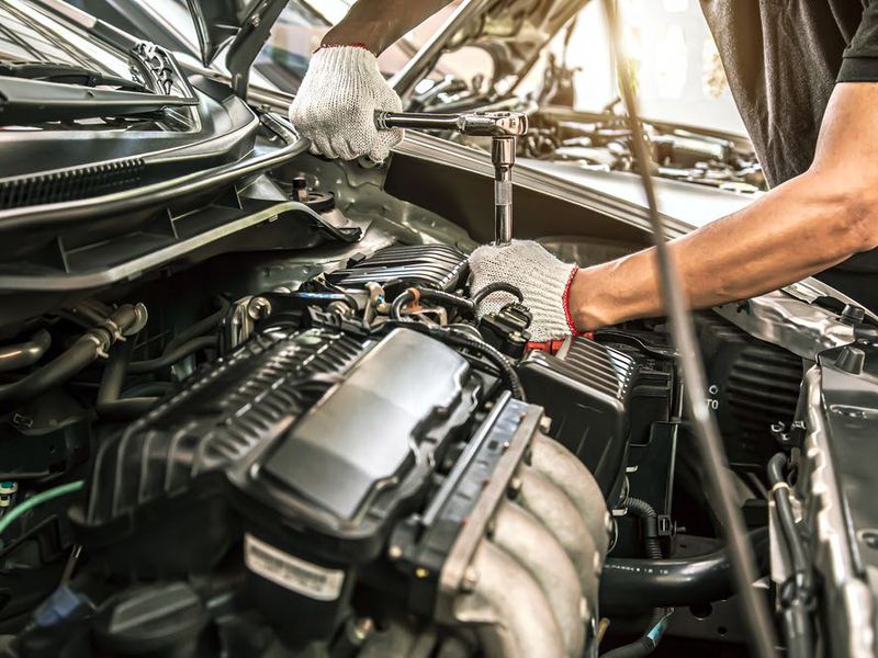 High-Performance Automotive Workshop  Fully Equipped & Growing