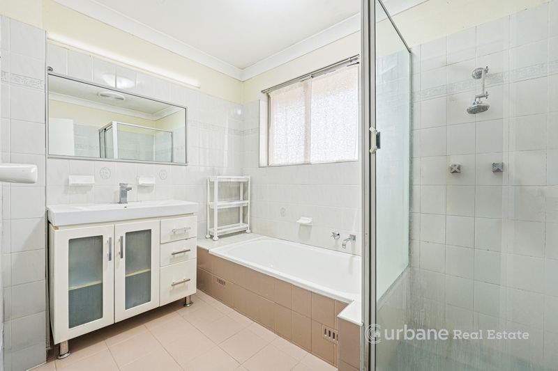 11 / 6 Addlestone Road, Merrylands