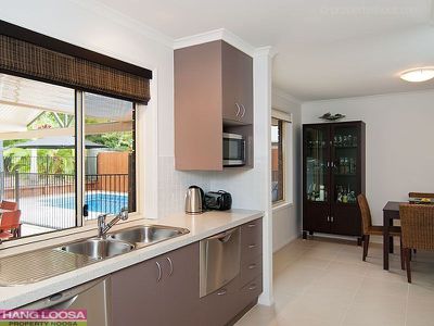 10 Hoylake Court, Tewantin