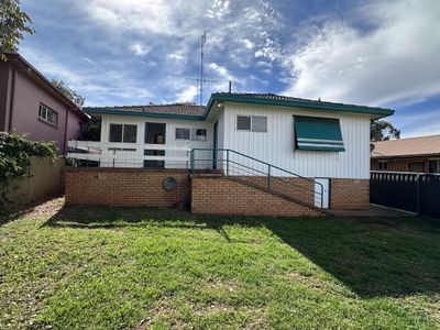 25 Goobang Street, Parkes