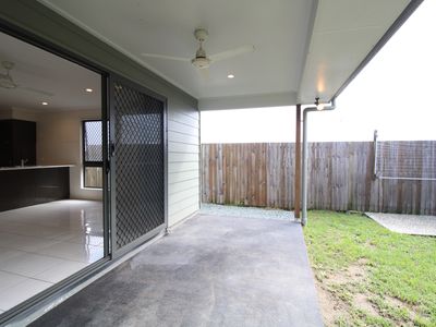 1 / 22 Galatea street, Burpengary