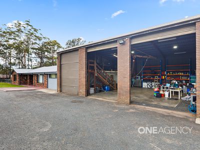 19 Old Woollamia Road, Falls Creek