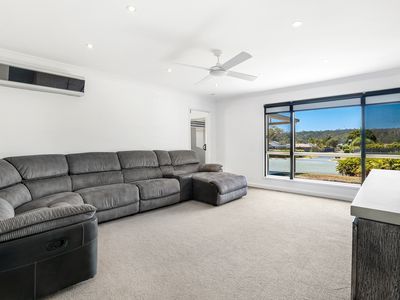 33 Charlies Crossing Road North, Upper Coomera