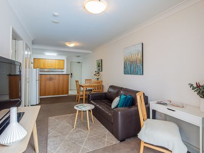 212 / 126-128 Mounts Bay Road, Perth