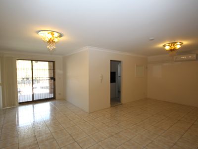 1 / 7 Mulla Road, Yagoona