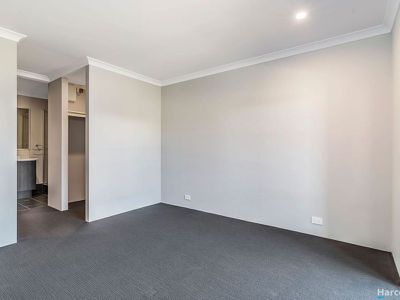 52 Equinox Avenue, Eglinton