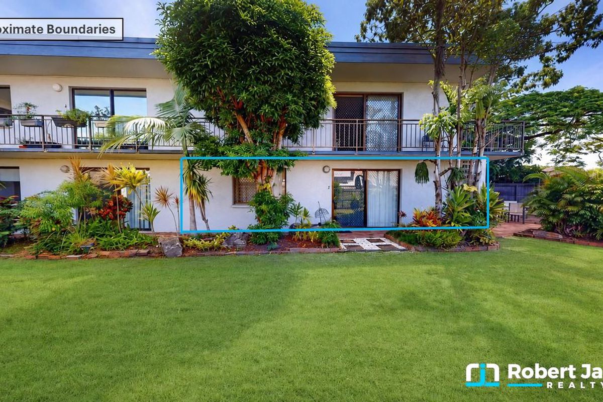 2 / 46 Poinciana Avenue, Tewantin