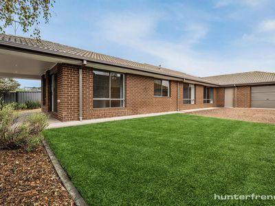 18 Villiers Drive, Point Cook