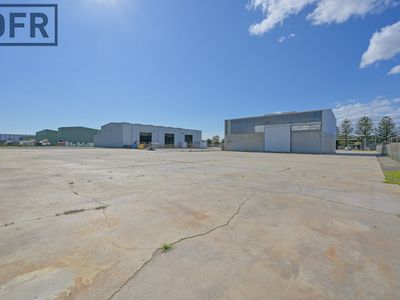 2/30 Ocean Street, Kwinana Beach