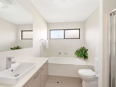 56 William Buckley Drive, Carnes Hill