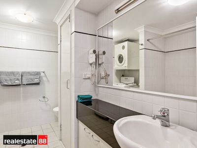 202  /  126 Mounts Bay Road, Perth
