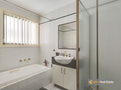 1 Gregory Close, Endeavour Hills