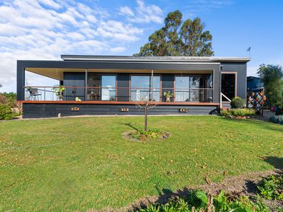 275  Bradleys Road, Stradbroke