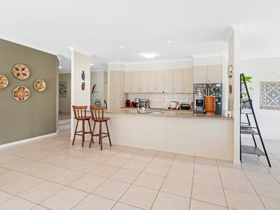 7 Seawind Road, Coomera Waters