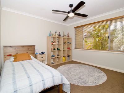 10 Waring Heights  , Baldivis