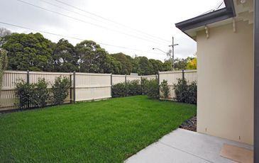 1 / 45 Cardinia Street, Berwick