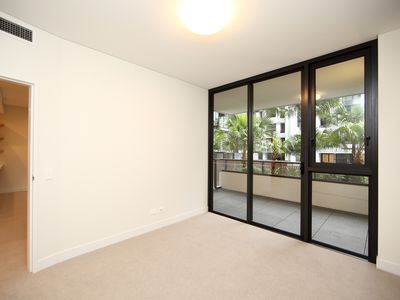 216 / 172 Ross Street, Forest Lodge