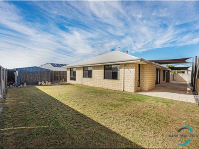 15 Newington Pass, Ellenbrook