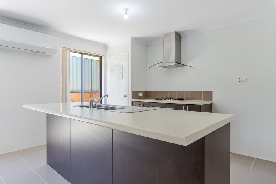 23 BLAXLAND TERRACE, Baldivis